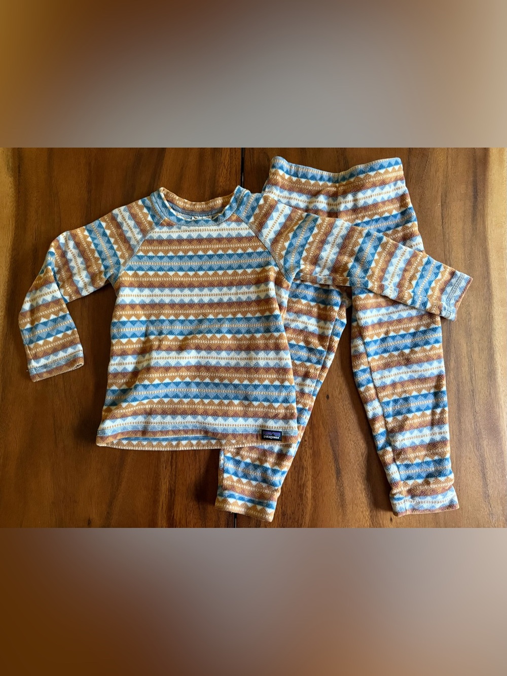 Patagonia Micro D Pullover & bottoms (size 4T)